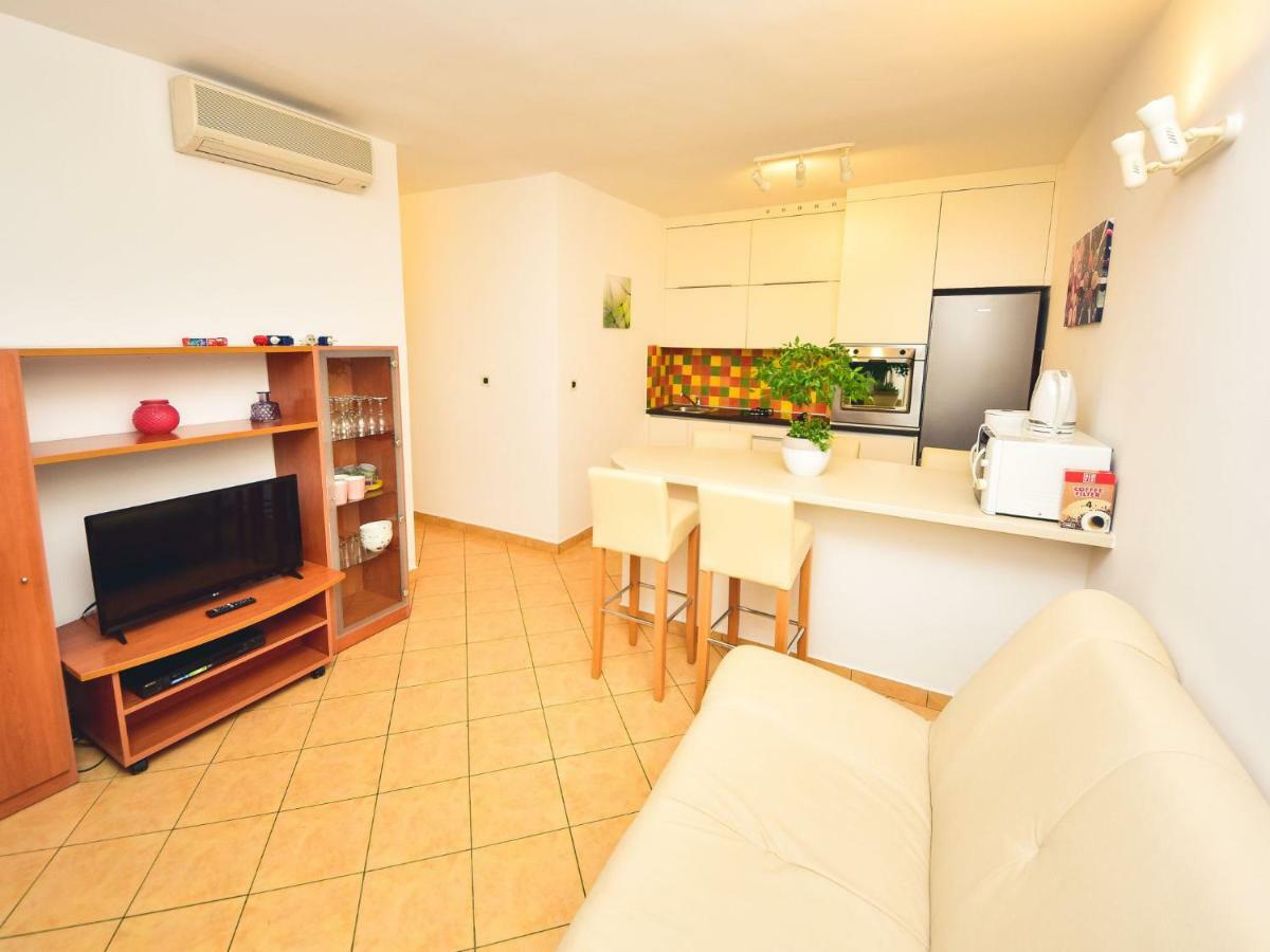 Apartment Anica-1 By Interhome Diklo Zewnętrze zdjęcie